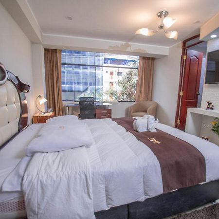 Jk Guzman Suite Hotel Challhuahuacho Exteriör bild